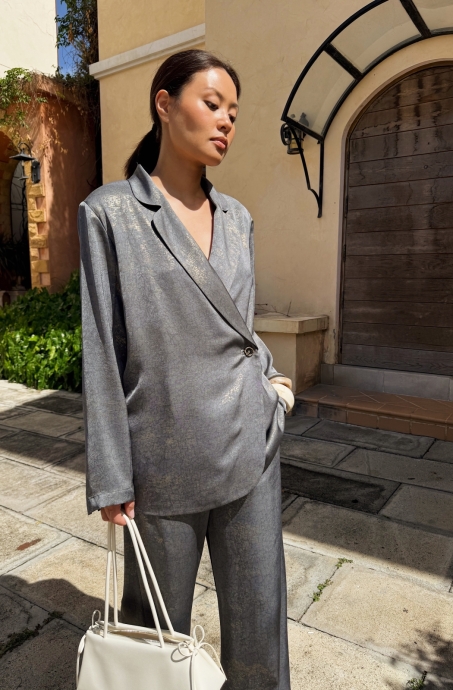 imogen-set-grey