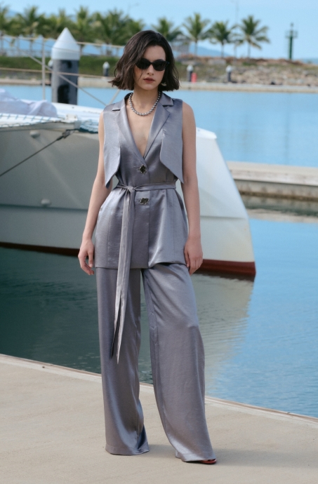 olivia-set-mettalic-silver