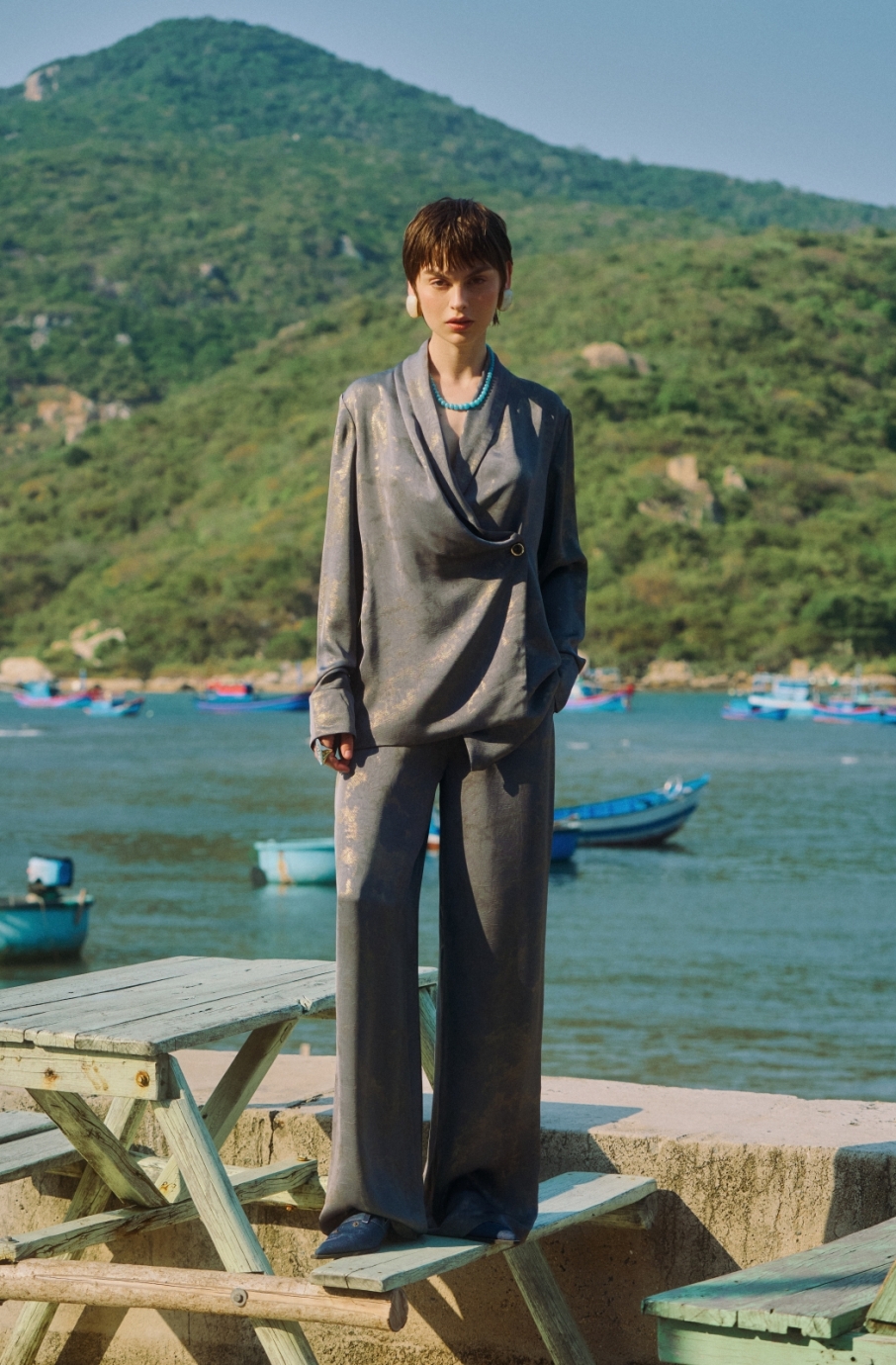 LARISA SET - LOANG MÀU ÁNH KIM